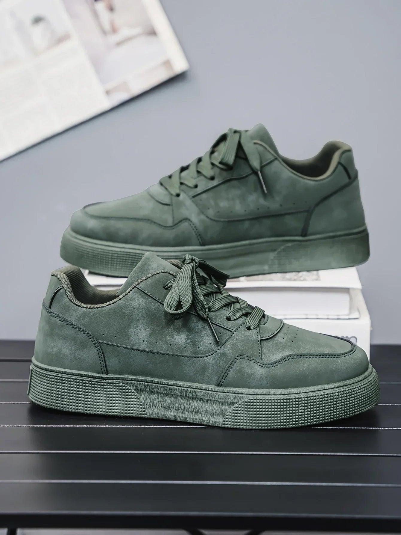 VALEN SUEDE SNEAKERS