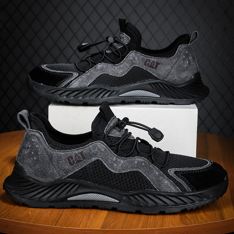 CHALLENGER SNEAKERS