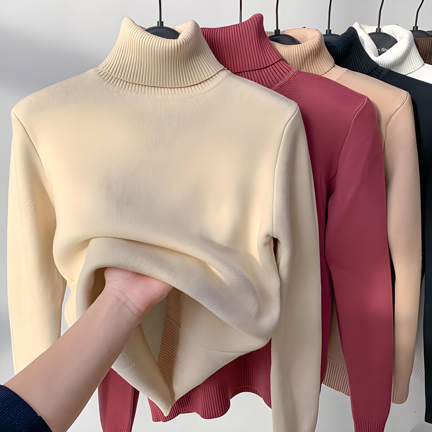 CLEO TURTLE KNIT
