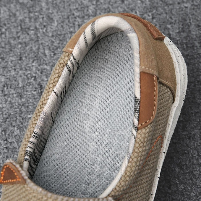 DOCKSTONE SLIP ONS