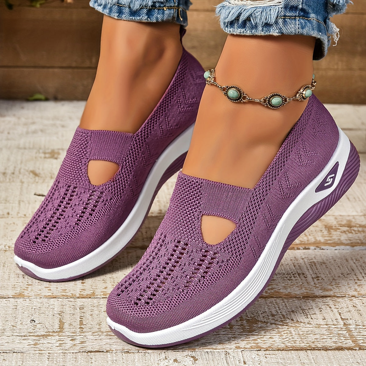 CARRY ORTHOPEDIC SLIP ONS