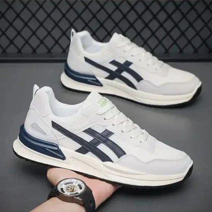 NOMAD TRAIL SNEAKERS