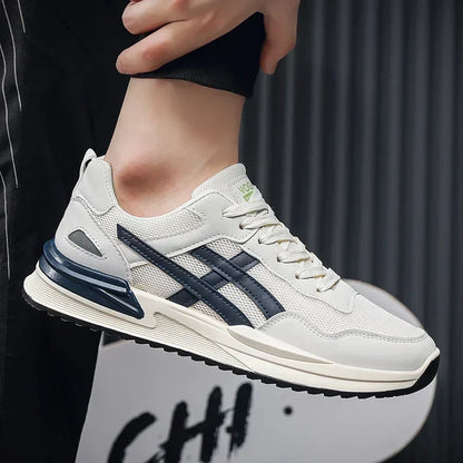 NOMAD TRAIL SNEAKERS
