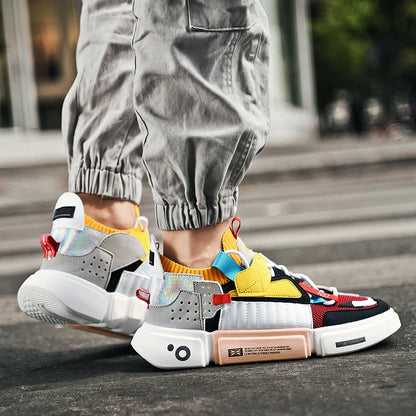 NOVA MOTION SNEAKERS