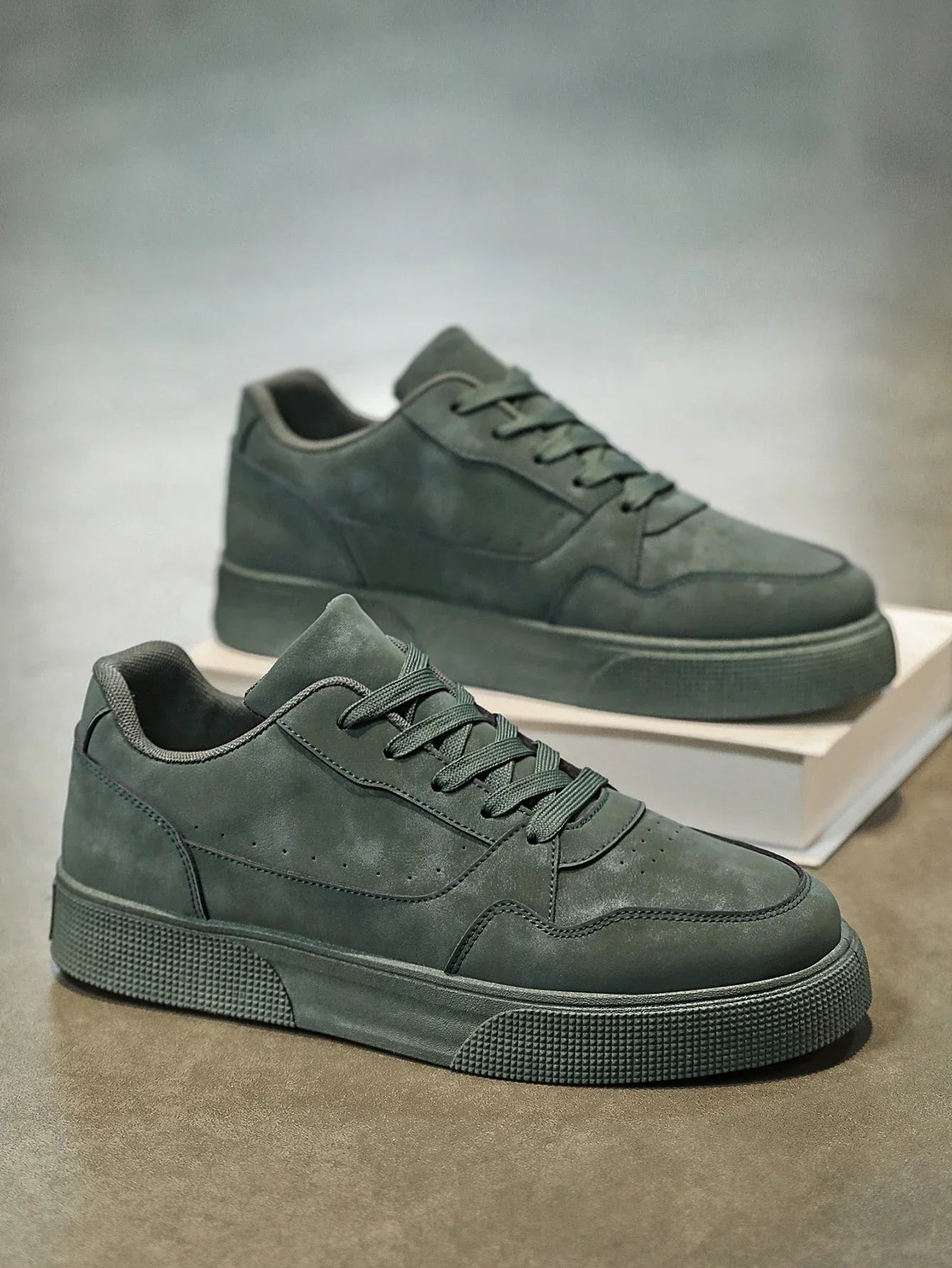 VALEN SUEDE SNEAKERS