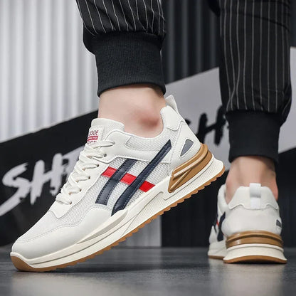 NOMAD TRAIL SNEAKERS