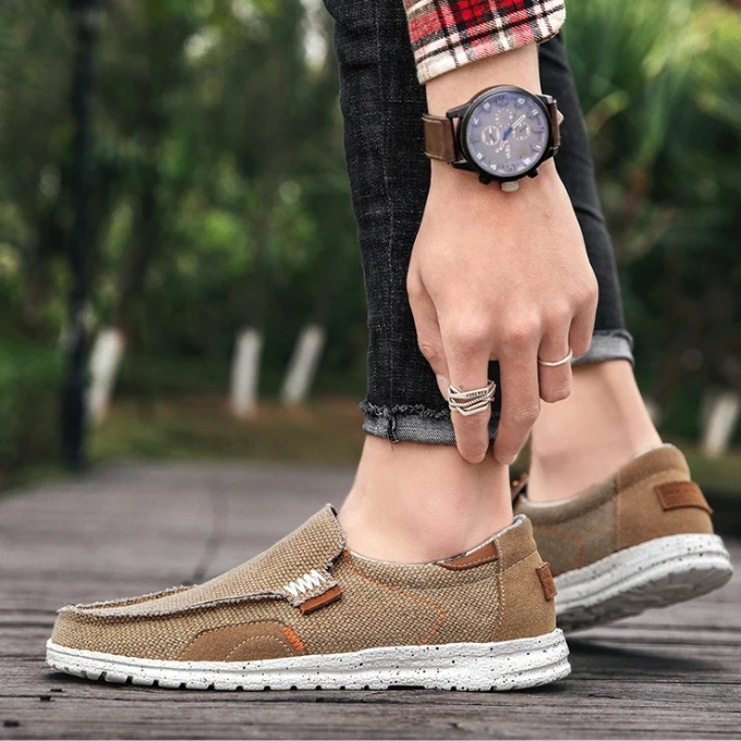 DOCKSTONE SLIP ONS