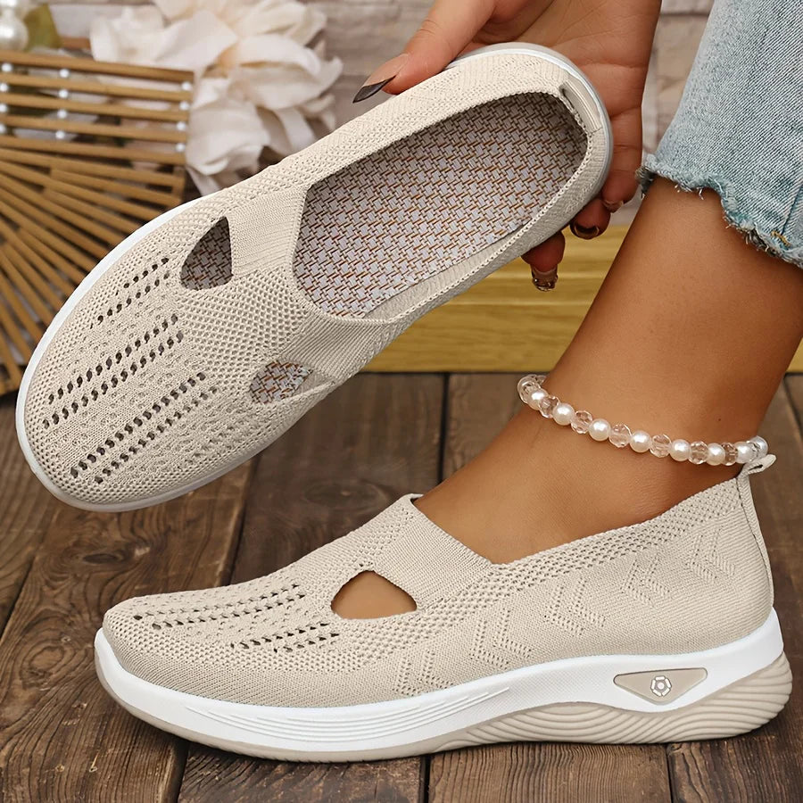 CARRY ORTHOPEDIC SLIP ONS