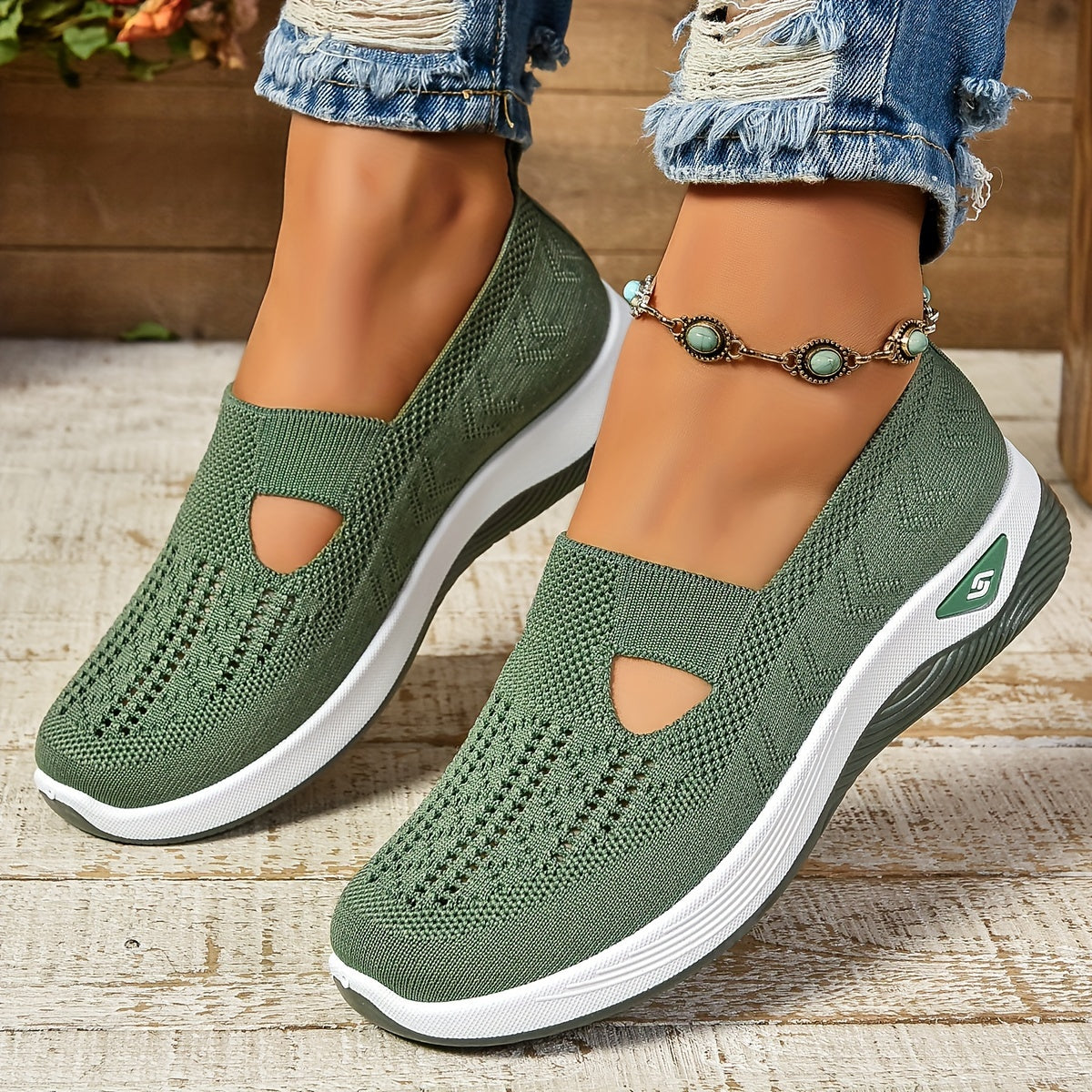 CARRY ORTHOPEDIC SLIP ONS